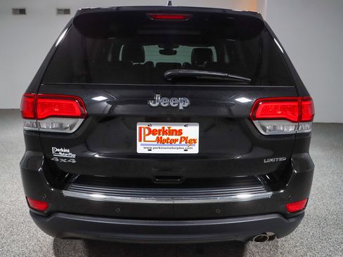 Used 2022 Jeep Grand Cherokee Limited image 8