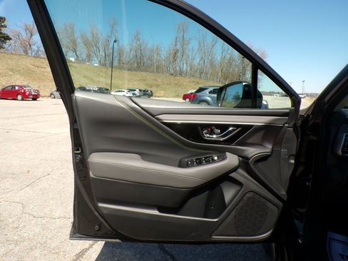 Used 2023 Subaru Outback Onyx Edition image 13