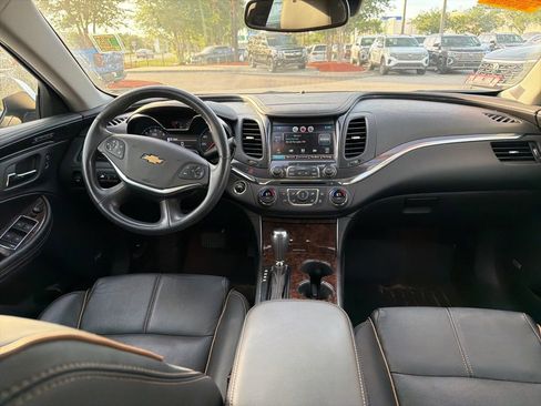 Used 2015 Chevrolet Impala LTZ image 21