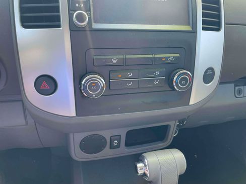 Used 2019 Nissan Frontier SV RWD image 17