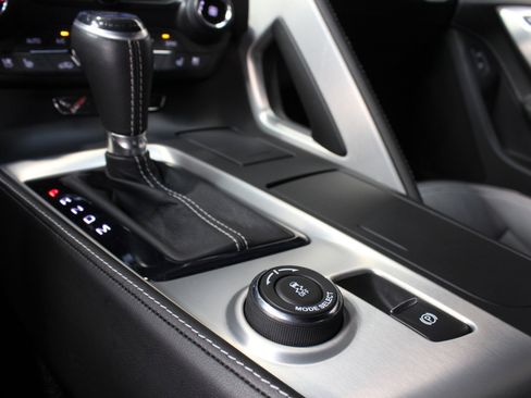 Used 2016 Chevrolet Corvette Stingray Coupe w/ 2LT Preferred Equipment Group image 41