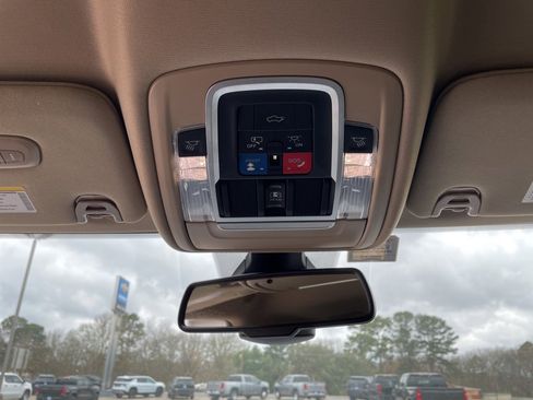 Used 2022 RAM 3500 Laramie image 21