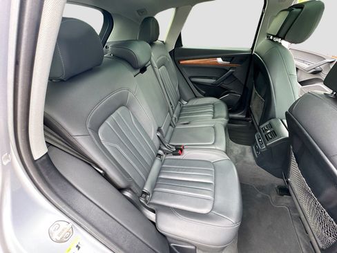 Used 2021 Audi Q5 2.0T Premium Plus AWD/4WD image 27