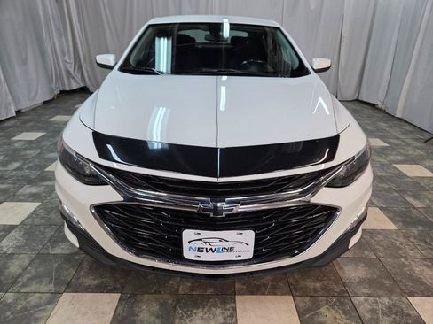 Used 2021 Chevrolet Malibu RS FWD image 3