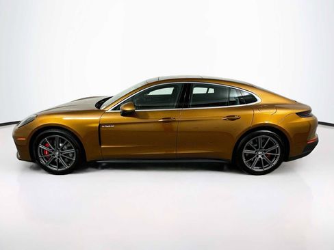Certified 2025 Porsche Panamera 4S AWD/4WD image 2