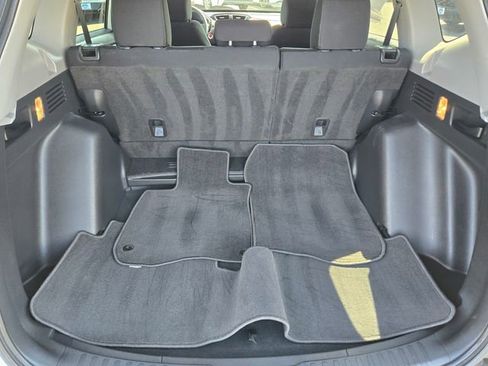 Used 2018 Honda CR-V EX image 9