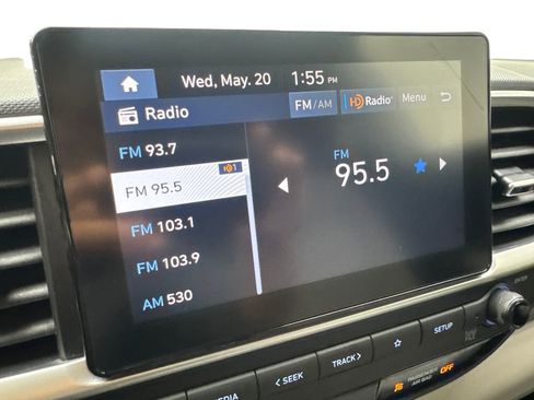 Used 2025 Hyundai Venue SEL FWD image 63