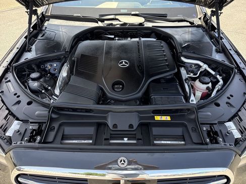 Certified 2022 Mercedes-Benz S 500 4MATIC image 42
