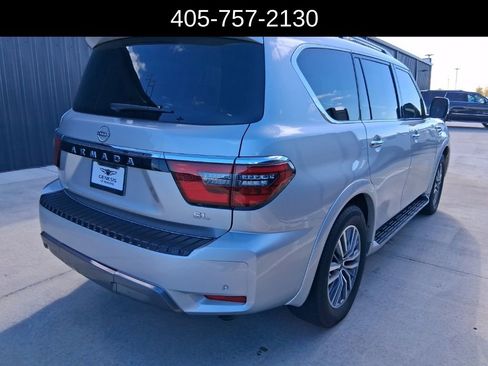 Used 2021 Nissan Armada SL w/ Captain's Chairs Package image 4