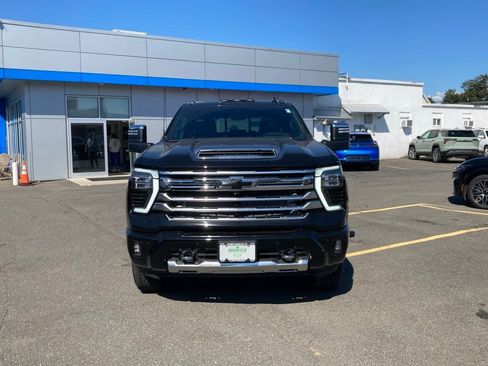 New 2025 Chevrolet Silverado 2500 High Country w/ High Country Premium Package image 2