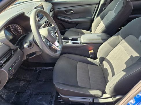 Certified 2023 Nissan Sentra SV FWD image 10