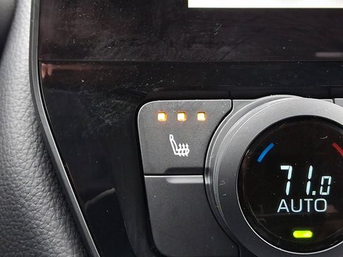 Used 2024 Toyota Grand Highlander XLE image 24