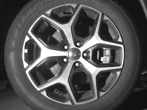 Used 2025 Jeep Compass Limited image 13