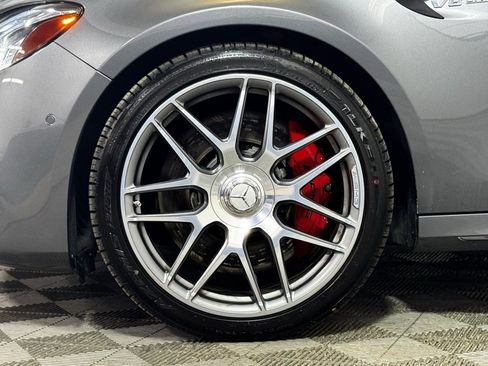 Used 2019 Mercedes-Benz E 63 AMG S image 2