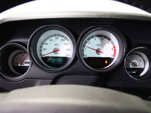 Used 2009 Dodge Challenger R/T image 50