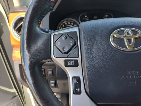 Used 2018 Toyota Tundra SR5 image 26