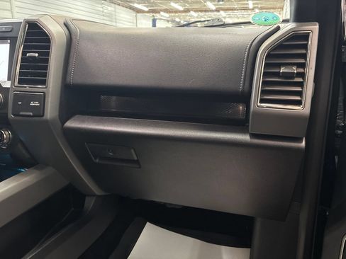 Used 2018 Ford F150 Raptor w/ Equipment Group 802A Luxury AWD/4WD image 29