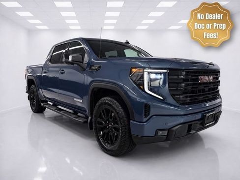 Used 2026 GMC Sierra 1500 Elevation w/ Elevation Premium Package AWD/4WD image 3