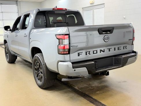 New 2026 Nissan Frontier SV w/ Tow Package AWD/4WD image 8