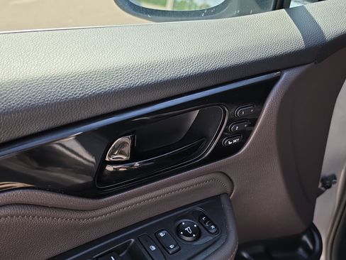 Used 2021 Honda Odyssey Touring image 20