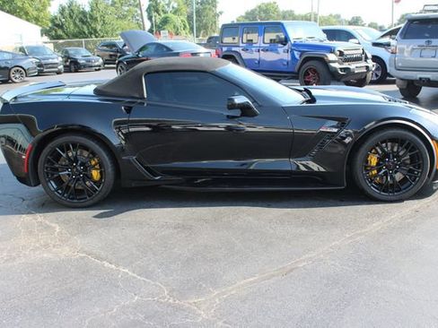 Used 2017 Chevrolet Corvette Z06 RWD image 11