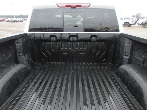 New 2026 GMC Sierra 1500 AT4 w/ AT4 Premium Package image 6