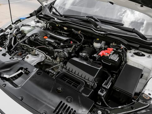 Used 2018 Honda Civic EX image 40