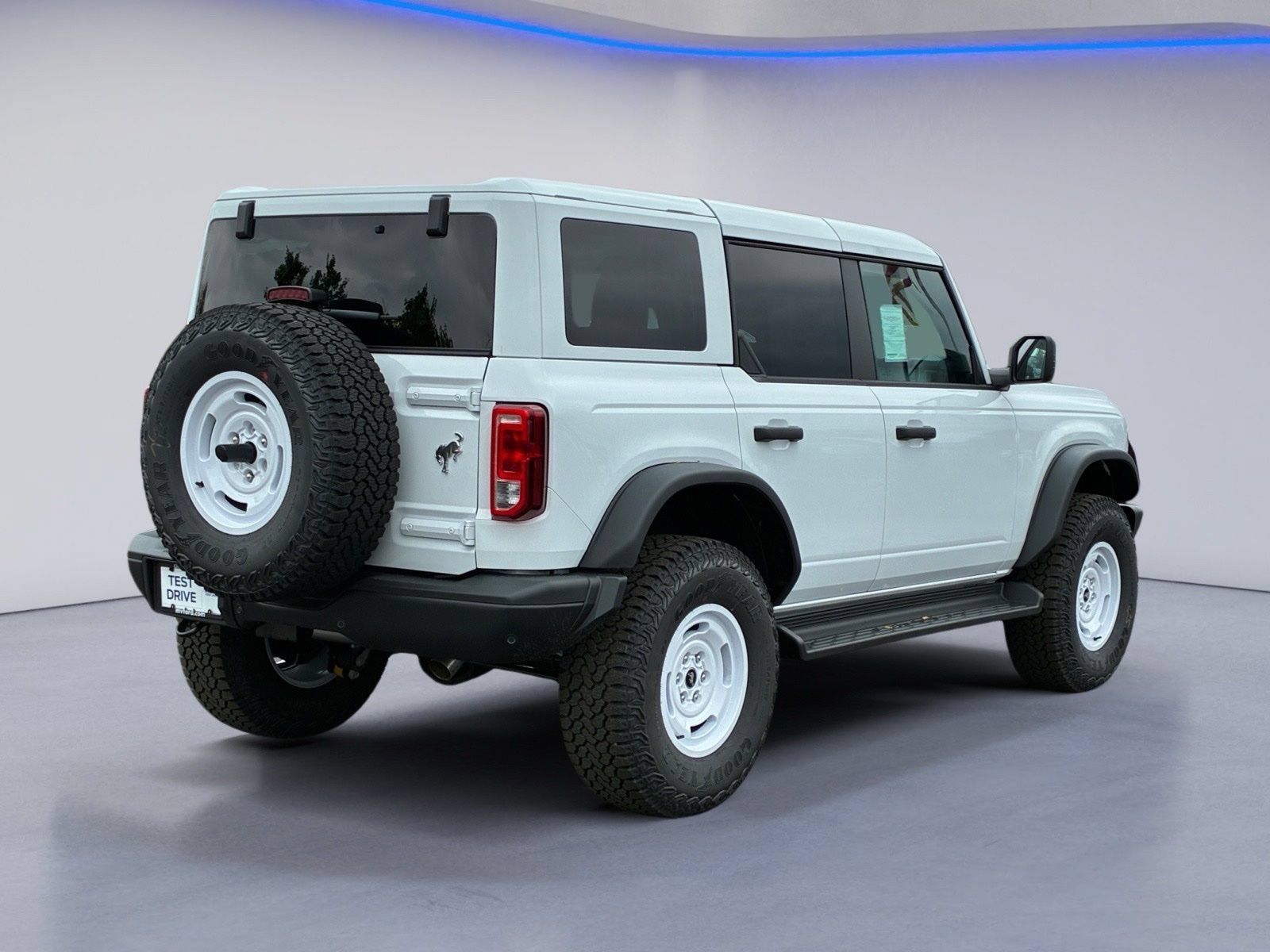 New 2026 Ford Bronco Heritage Edition AWD/4WD image 3