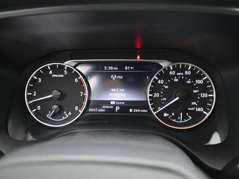 Certified 2025 Nissan Rogue S image 17