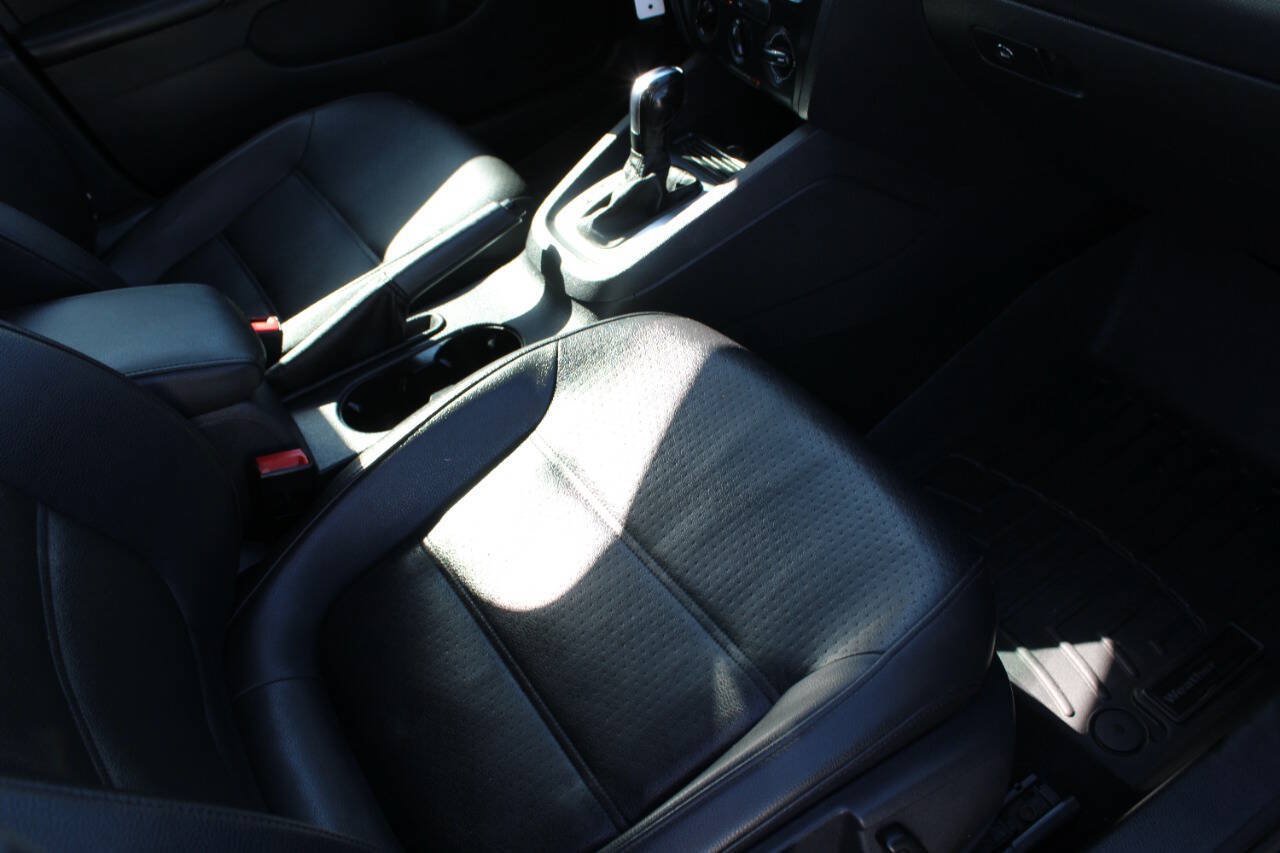 Used 2014 Volkswagen Jetta SE FWD image 6