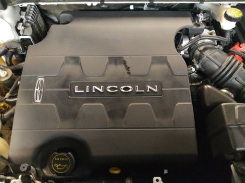 Used 2016 Lincoln MKX Select w/ Select Plus Package image 30