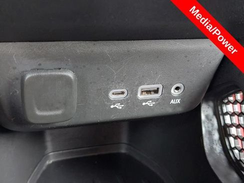 Used 2023 Chevrolet TrailBlazer RS AWD/4WD image 20