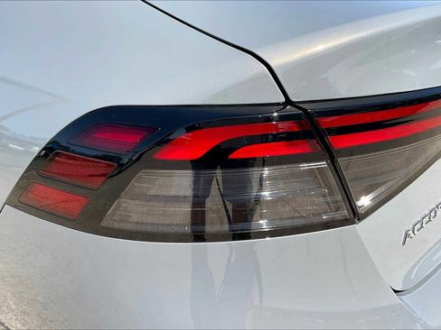 New 2025 Honda Accord SE image 14