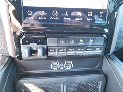 New 2026 RAM 5500 Laramie image 8