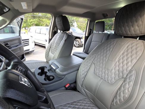 Used 2013 RAM 2500 Tradesman w/ Chrome Appearance Group AWD/4WD image 25