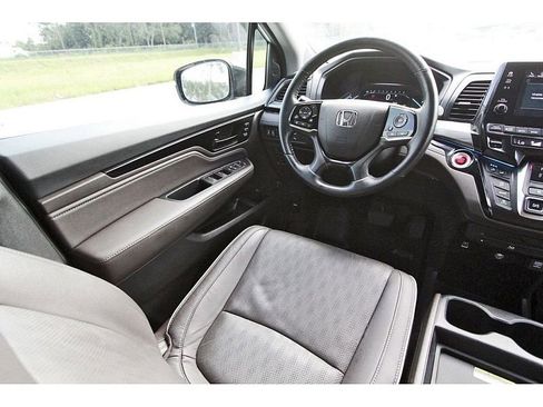 Used 2022 Honda Odyssey Elite image 19