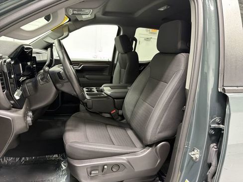 Certified 2025 Chevrolet Silverado 1500 LT image 19