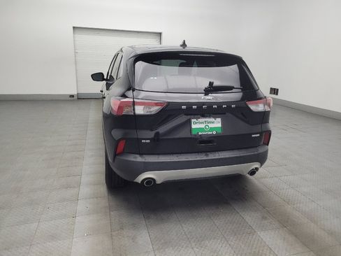 Used 2020 Ford Escape SE image 6