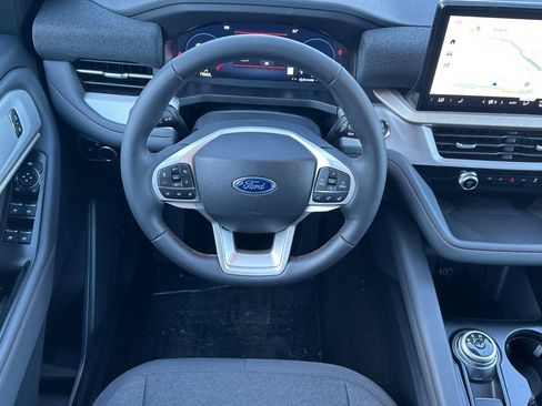 New 2026 Ford Explorer Active AWD/4WD image 22