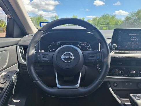 Certified 2024 Nissan Rogue SV w/ SV Premium Package FWD image 13
