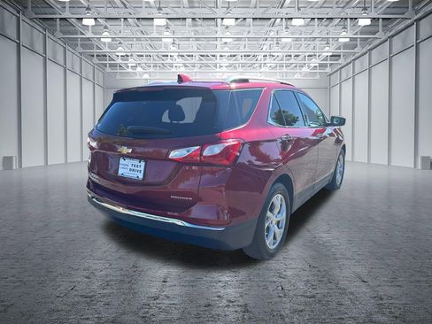 Used 2020 Chevrolet Equinox Premier FWD image 7