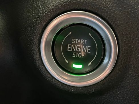 Used 2021 GMC Sierra 1500 Elevation w/ LPO, Elevation Black Package image 28