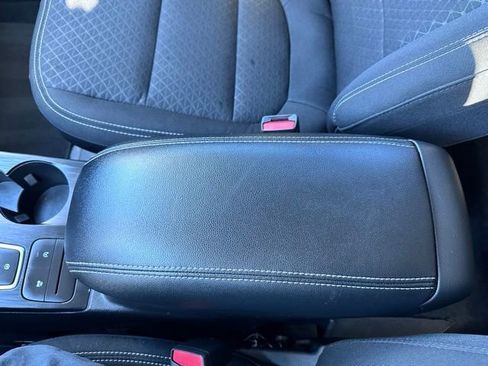 Used 2024 Ford Escape Active image 28