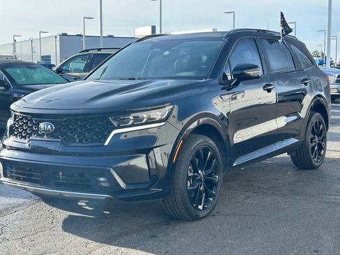 Certified 2021 Kia Sorento SX image 3