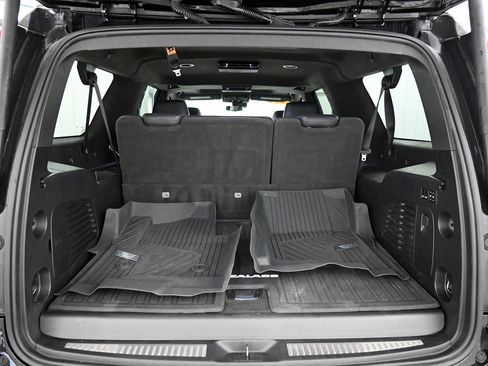 Used 2020 Cadillac Escalade ESV Platinum image 35