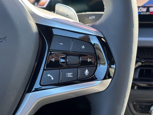 Certified 2025 BMW 230i Coupe image 20