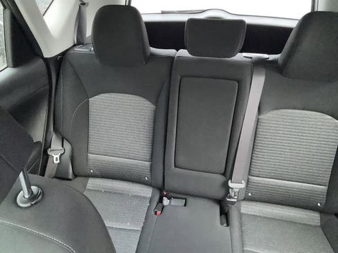 Used 2023 Kia Soul EX image 17