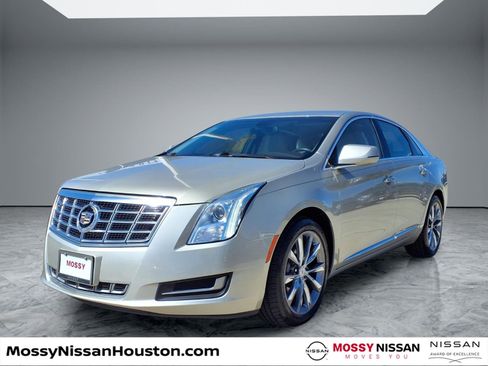 Used 2014 Cadillac XTS image 4