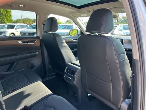 New 2026 Volkswagen Atlas SE FWD image 49