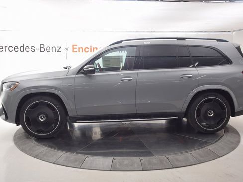 New 2026 Mercedes-Benz GLS 63 AMG 4MATIC image 3